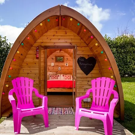 Podumna Glamping Village Portumna