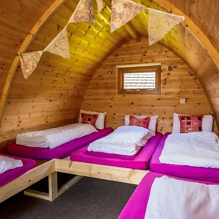 Podumna Glamping Village Luxussátor Portumna