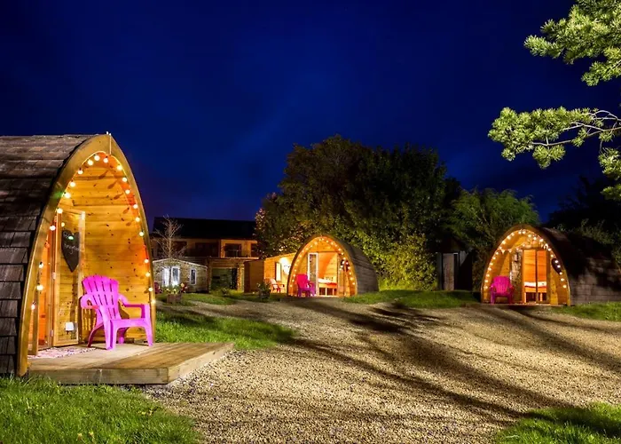 Podumna Glamping Village Glamping