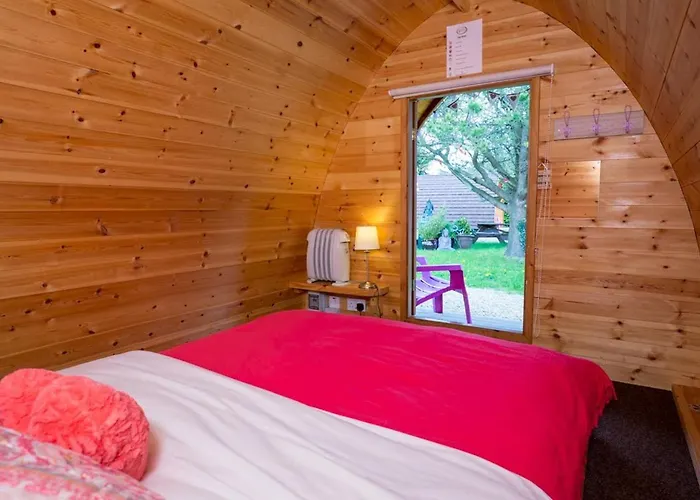 Podumna Glamping Village *