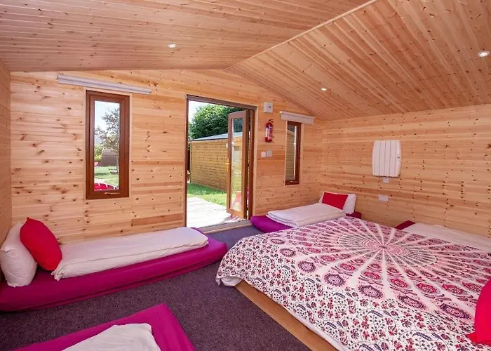 Podumna Glamping Village