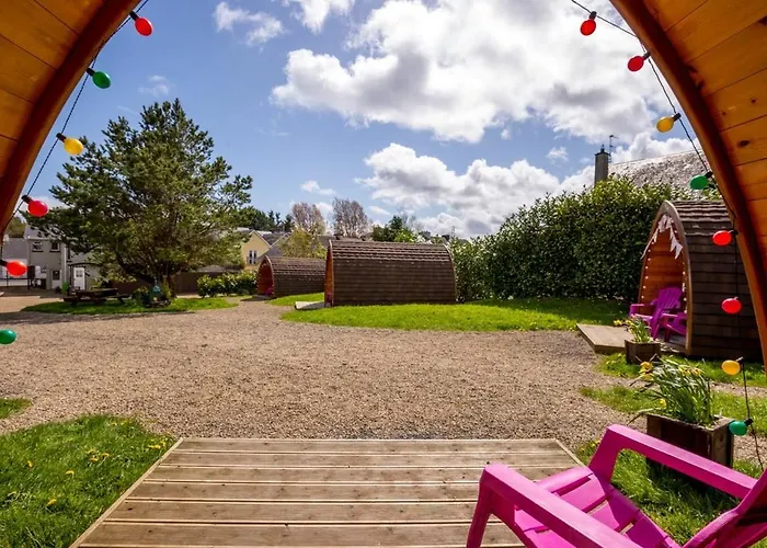 Podumna Glamping Village *